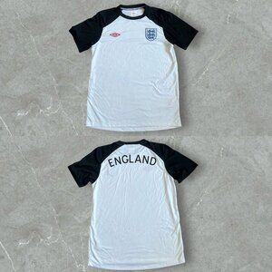Tailored By Umbro Men’s England 2010-11 Soccer Training Shirt Sz M White Jersey